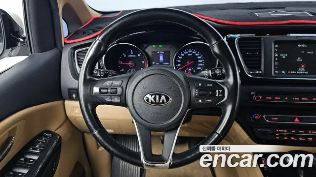 Kia Carnival 2019 thumb 12