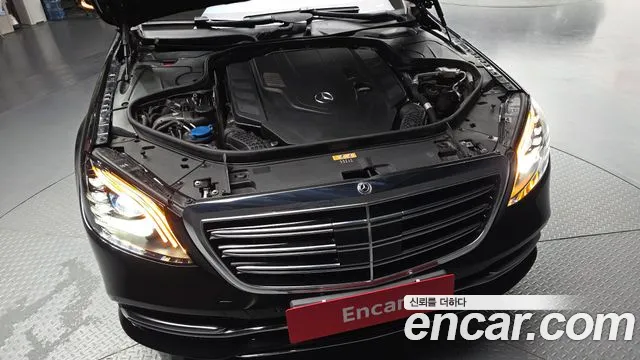Mercedes-Benz S-Класс 2020 thumb 5