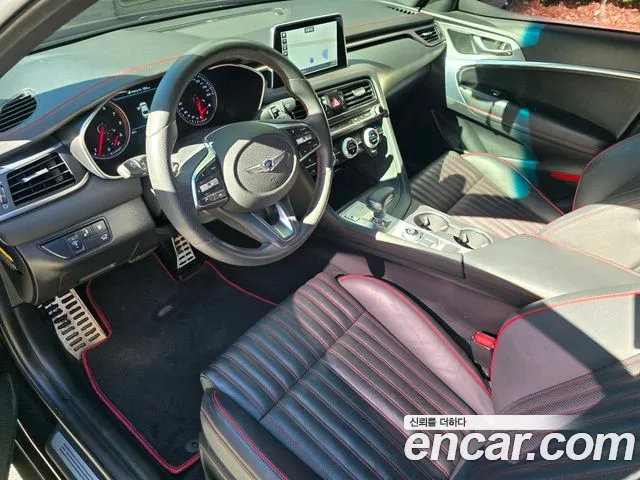 Genesis G70 2019 thumb 11