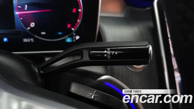 Mercedes-Benz GLC 2023 thumb 9