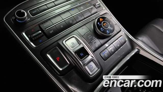 Hyundai Santa Fe 2021 thumb 9