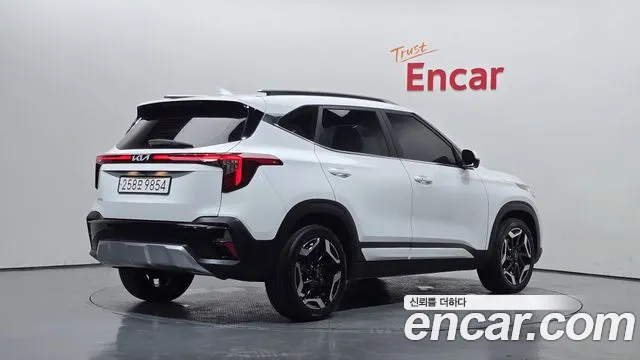 Kia Seltos 2023 thumb 2
