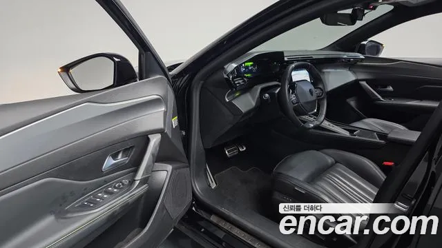 Peugeot 408 2025 thumb 9