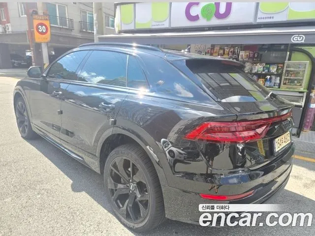 Audi Q8 2022 thumb 5