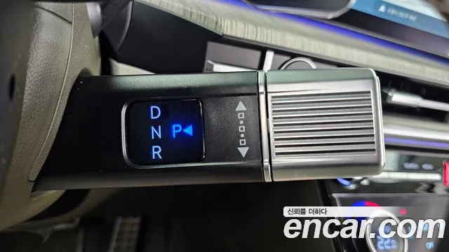 Hyundai Santa Fe 2024 thumb 9