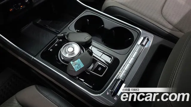 Kia Carnival 2024 thumb 9