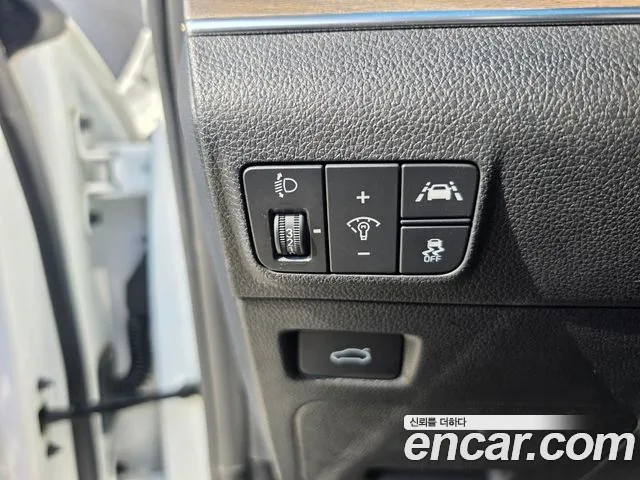 Kia K5 2023 thumb 10