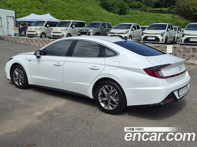 Hyundai Sonata 2021 thumb 4