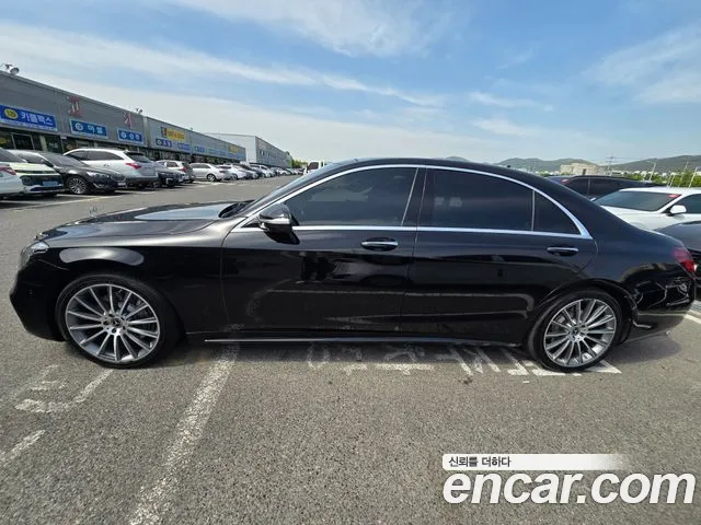 Mercedes-Benz S-Класс 2018 thumb 2