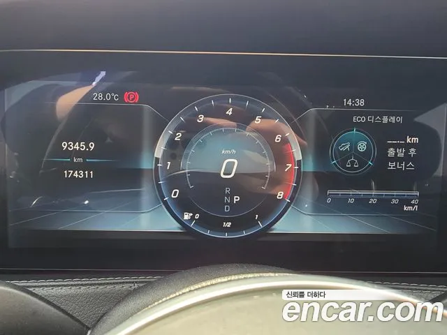 Mercedes-Benz S-Класс 2018 thumb 6