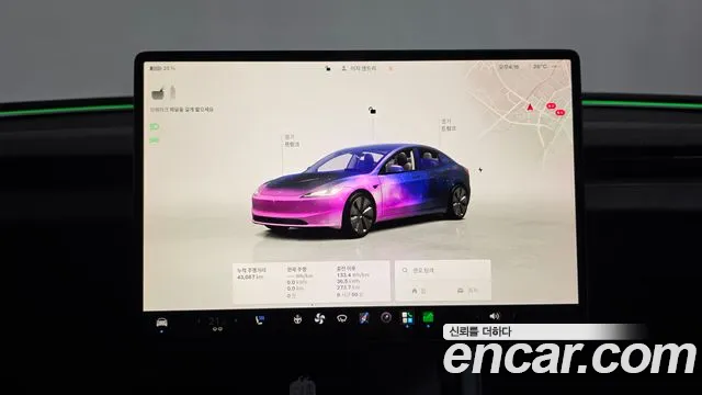 Tesla Model 3 2024 thumb 7