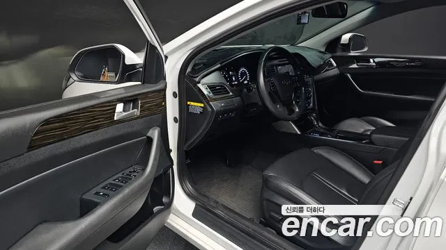 Hyundai Sonata 2015 thumb 10