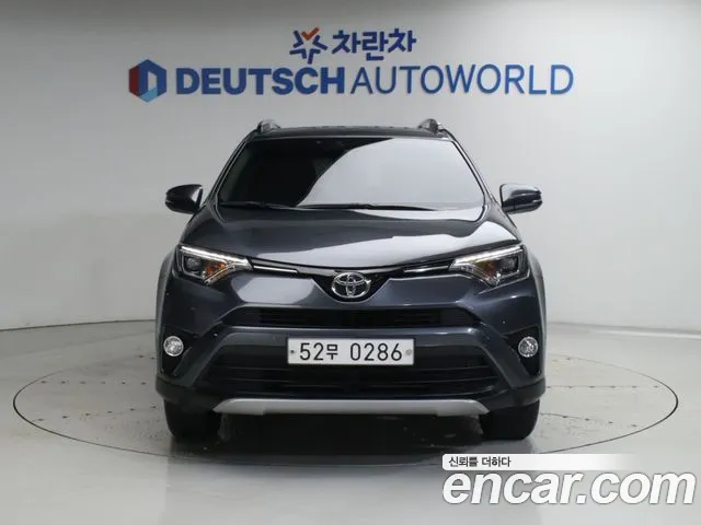 Toyota RAV4 2016 thumb 3