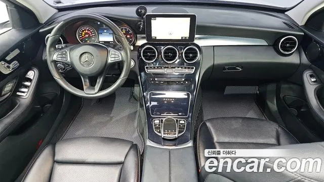 Mercedes-Benz C-Класс 2017 thumb 7