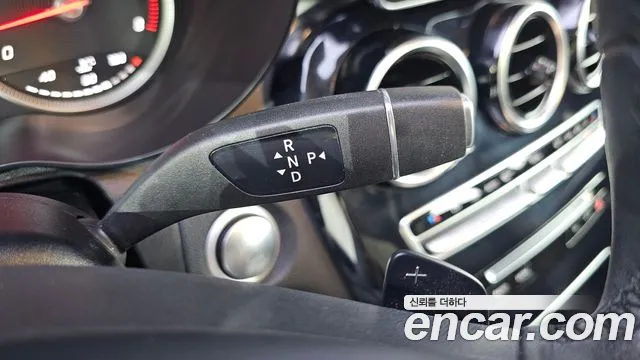 Mercedes-Benz C-Класс 2017 thumb 9