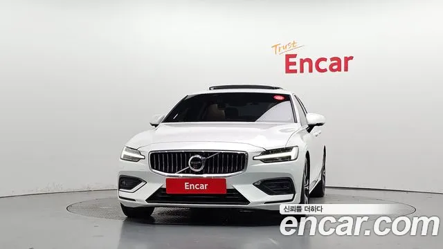 Volvo S60 2020 thumb 3