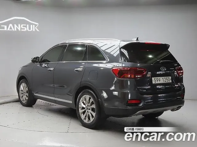 Kia Sorento 2018 thumb 2