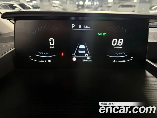 Hyundai Staria 2022 thumb 6