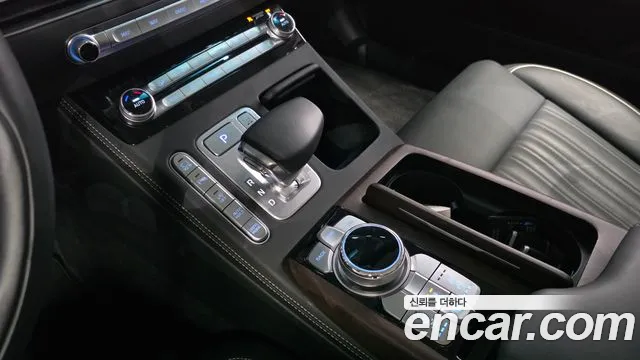 Genesis G90 2021 thumb 8