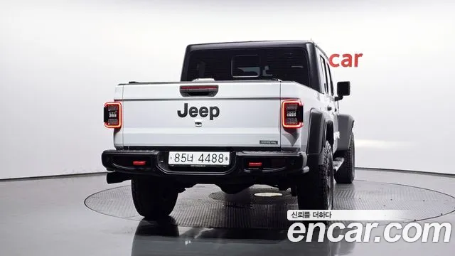 Jeep Gladiator 2021 thumb 4