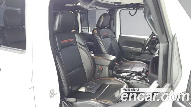 Jeep Gladiator 2021 thumb 10