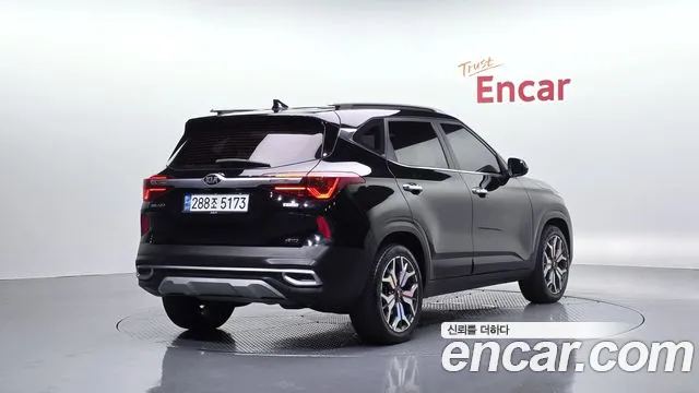 Kia Seltos 2019 thumb 2