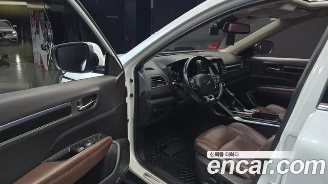 Renault-KoreaSamsung Koleos 2016 thumb 10
