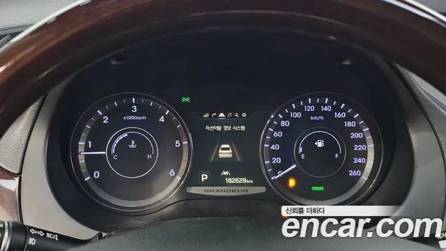 Hyundai Grandeur 2015 thumb 8