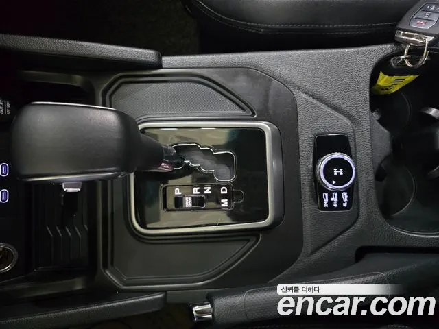 KG_Mobility_Ssangyong Rexton 2023 thumb 9