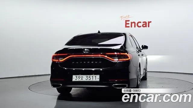 Hyundai Grandeur 2017 thumb 4