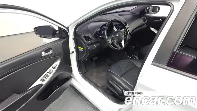 Hyundai Accent 2019 thumb 11