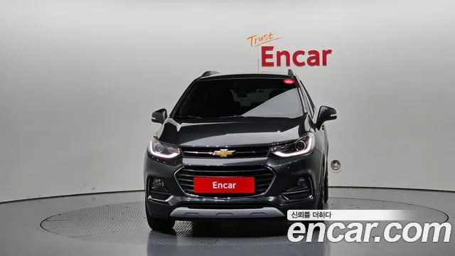ChevroletGMDaewoo Tracker 2017 thumb 3