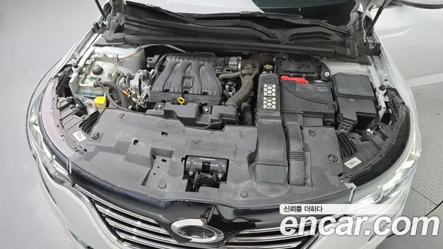Renault-KoreaSamsung Megane 2018 thumb 5