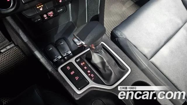 Kia Sportage 2016 thumb 8