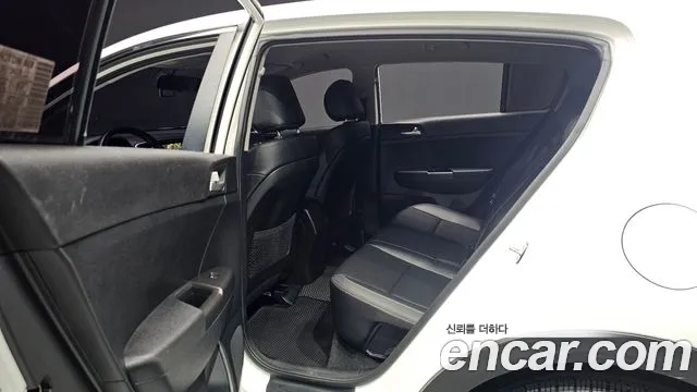 Kia Sportage 2016 thumb 11