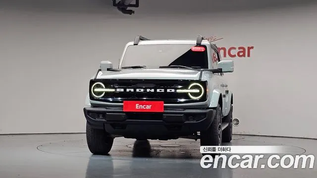 Ford Bronco 2022 thumb 2