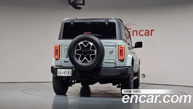 Ford Bronco 2022 thumb 3