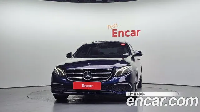 Mercedes-Benz E-Класс 2020 thumb 3