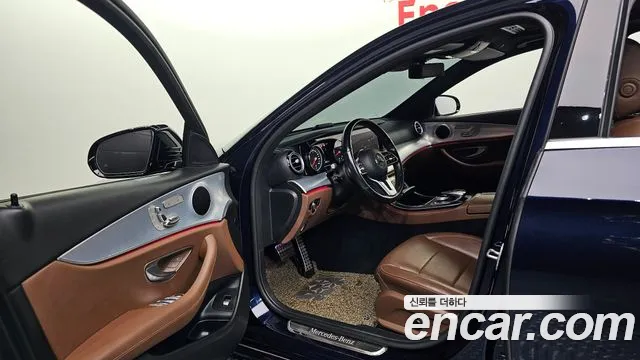 Mercedes-Benz E-Класс 2020 thumb 10
