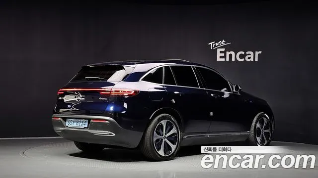 Mercedes-Benz EQC 2020 thumb 2