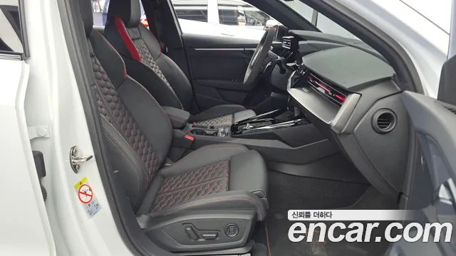 Audi RS3 2023 thumb 11