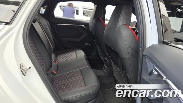 Audi RS3 2023 thumb 12