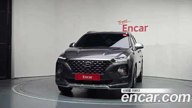 Hyundai Santa Fe 2018 thumb 3