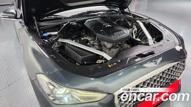 Genesis G70 2018 thumb 6