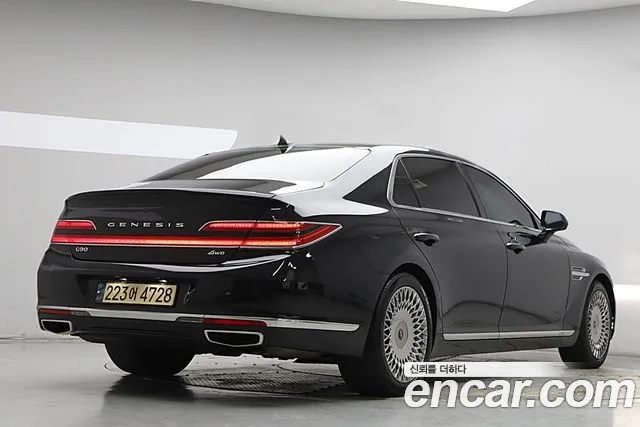 Genesis G90 2021 thumb 4