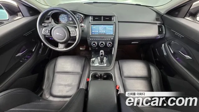 Jaguar E-Pace 2020 thumb 7