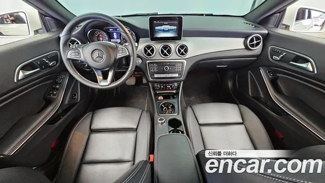 Mercedes-Benz CLA 2018 thumb 7