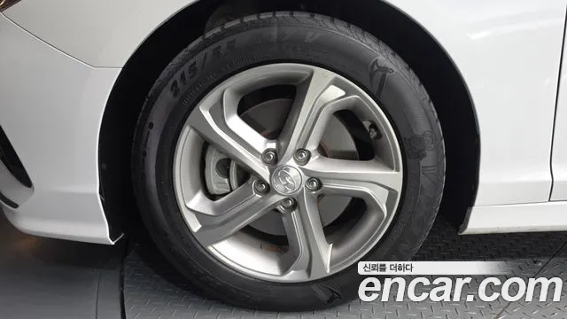 Hyundai Sonata 2017 thumb 5