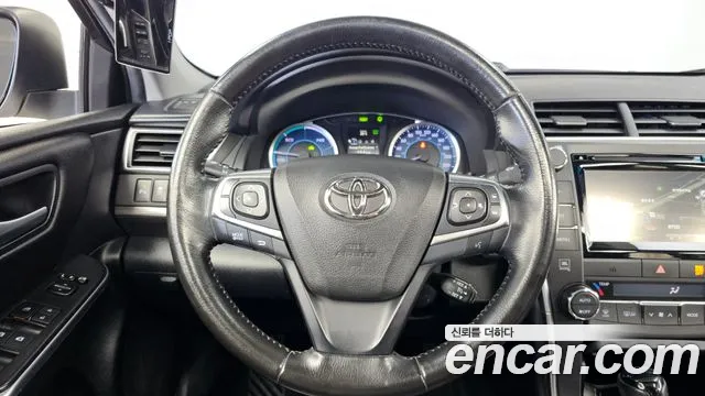 Toyota Camry 2016 thumb 12