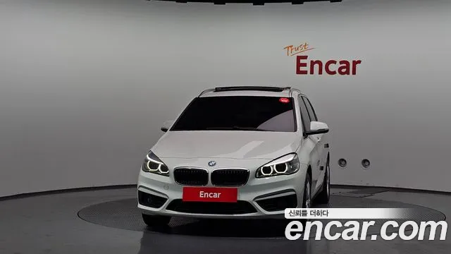 BMW 2-Series 2017 thumb 3